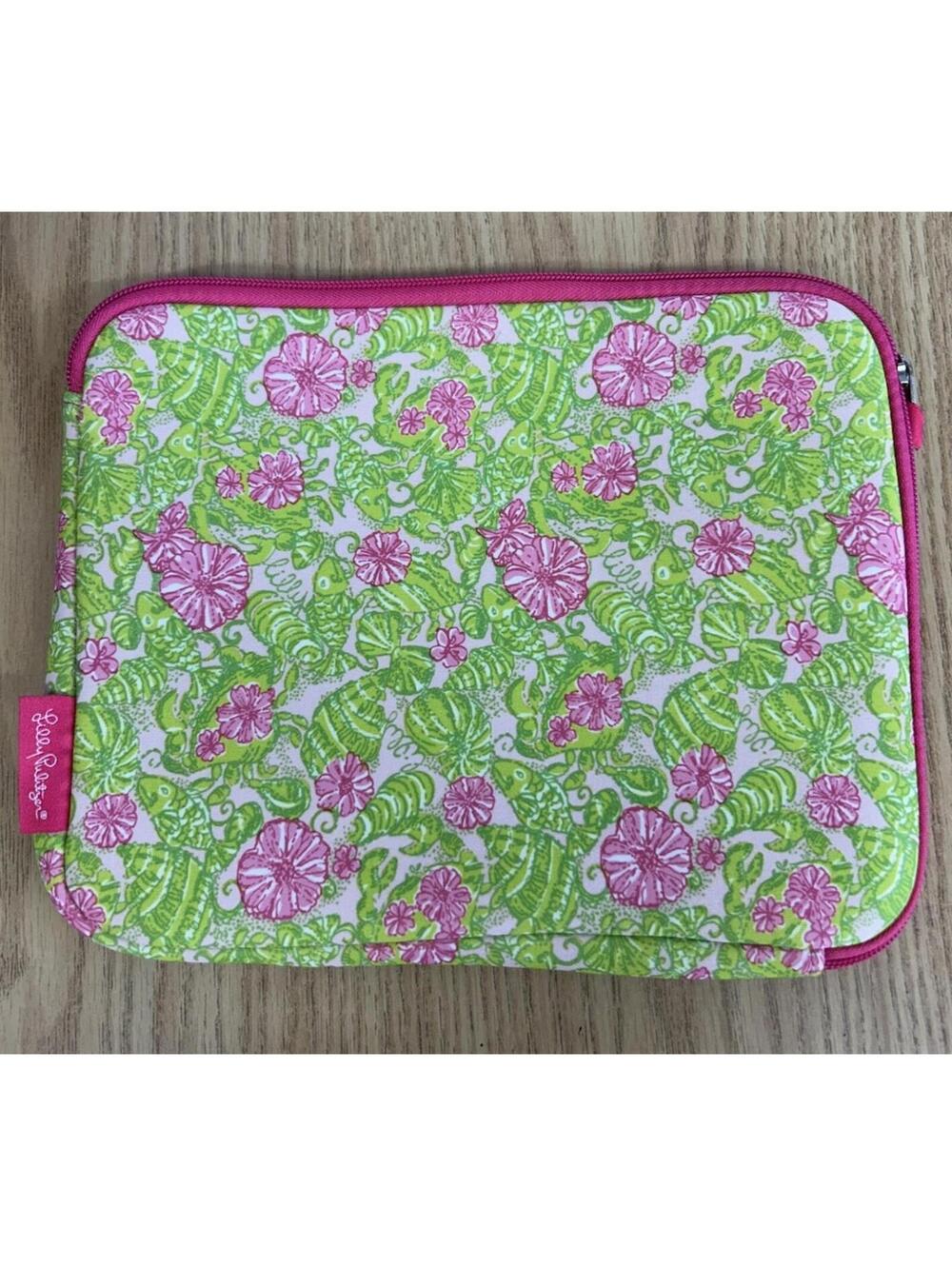 LILLY PULITZER IPAD TABLET Padded Case. Zip Around. Pink Green Fish & Sea life.